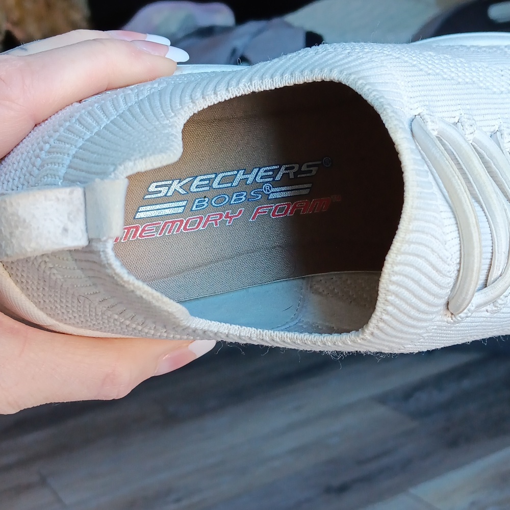 Shoes - Picture 5 of 5